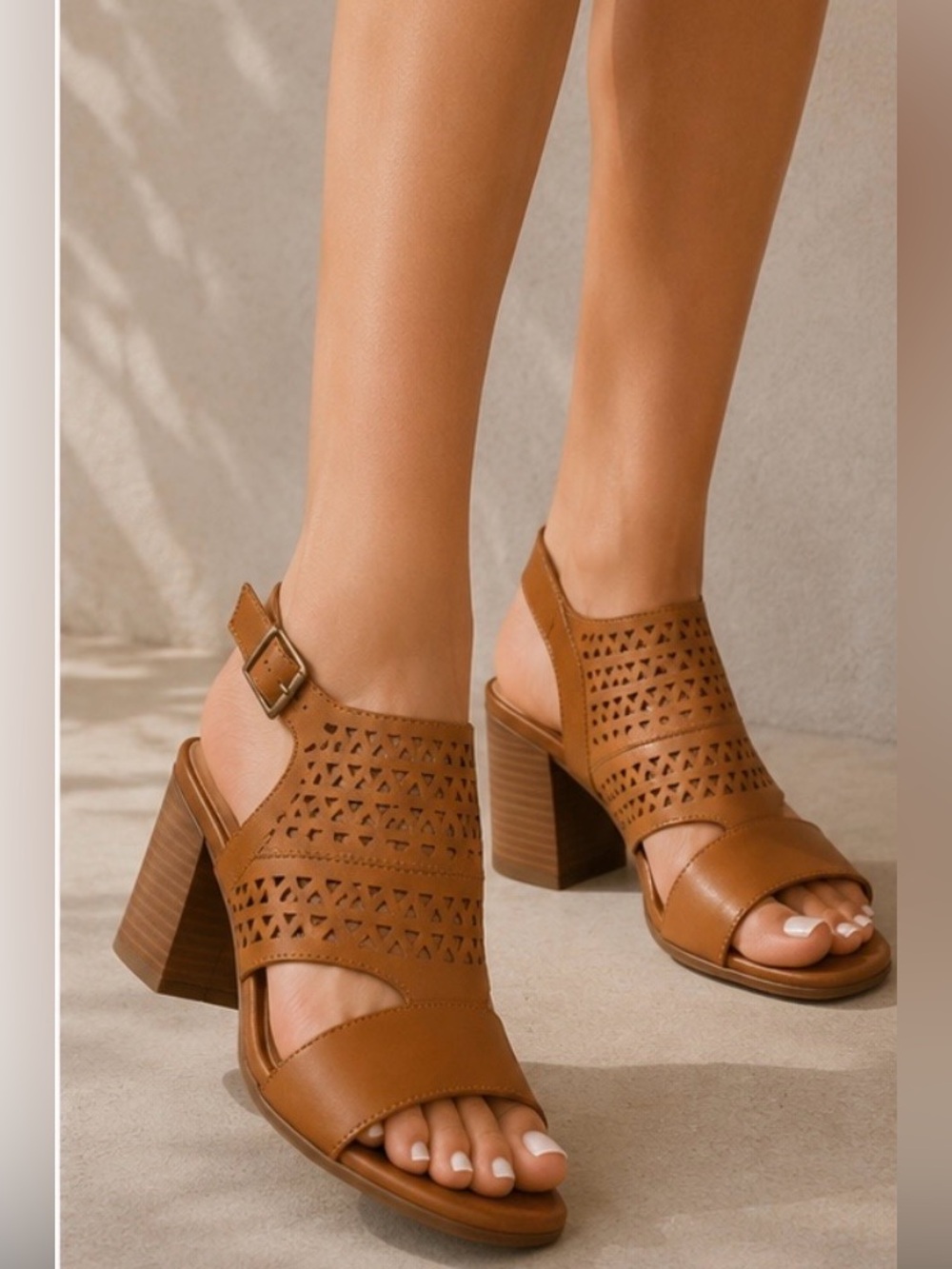 Easy Street Brown Cutout Sandals Size 9 Comfort Ankle Strap